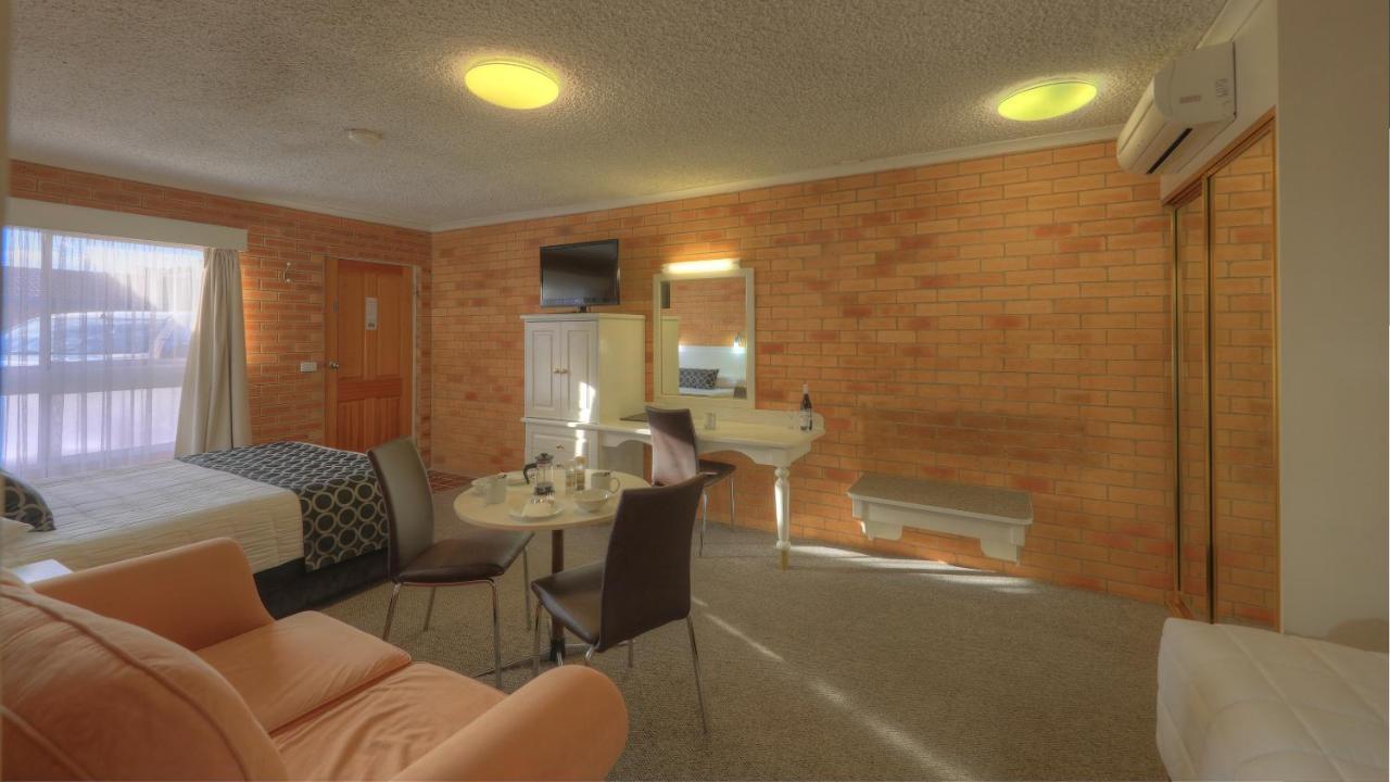 Cousins Motor Inn Inverell Eksteriør bilde