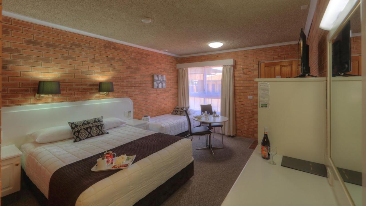 Cousins Motor Inn Inverell Eksteriør bilde